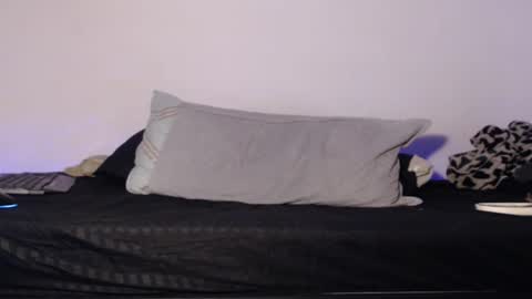 Snapshot of cherryhottie05 chatting on February 2026 04:38:02 PM Andres cherry online show from February 2026 04:38:02 PM