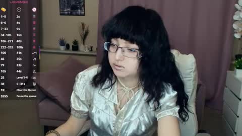 Isabel online show from May 2026 06:58:01 PM