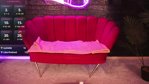 cherrysinn online show from April 2026 07:51:02 PM