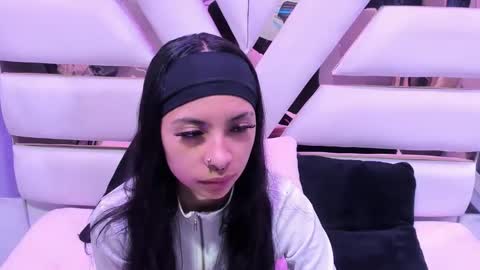 Snapshot of cherrysweetl_ chatting on June 2026 01:02:01 PM cherrysweetl_ online show from June 2026 01:02:01 PM