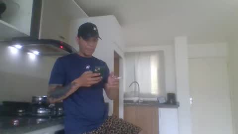 Snapshot of cherryvibes69 chatting on January 2026 04:34:01 PM --- online show from January 2026 04:34:01 PM