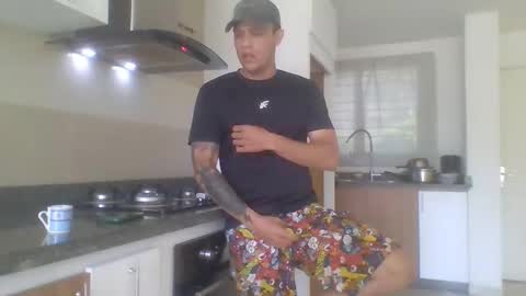 Snapshot of cherryvibes69 chatting on January 2026 07:06:02 PM --- online show from January 2026 07:06:02 PM