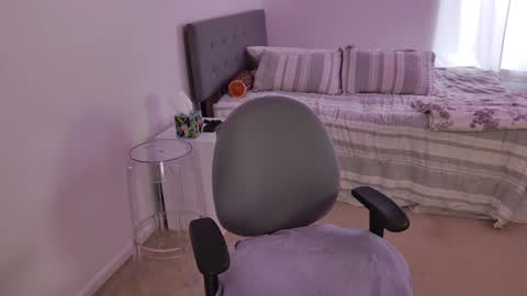 Cheravona   CherryVonFairy online show from October 2025 06:08:01 PM