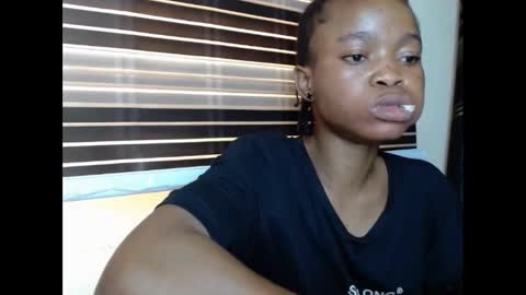 Snapshot of cherryxpussy chatting on February 2025 01:05:01 PM cherryxpussy online show from February 2025 01:05:01 PM