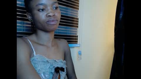 Snapshot of cherryxpussy chatting on February 2025 06:42:02 AM cherryxpussy online show from February 2025 06:42:02 AM