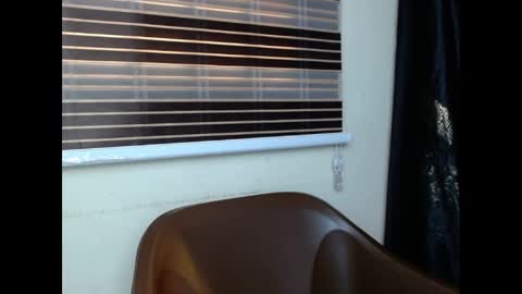 Snapshot of cherryxpussy chatting on February 2025 07:12:02 AM cherryxpussy online show from February 2025 07:12:02 AM