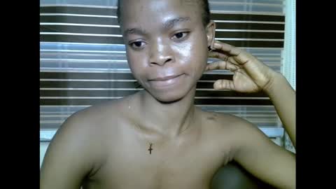 Snapshot of cherryxpussy chatting on March 2025 03:56:01 PM cherryxpussy online show from March 2025 03:56:01 PM