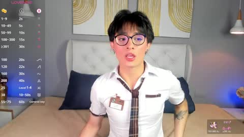 Matias online show from April 2026 07:04:02 PM