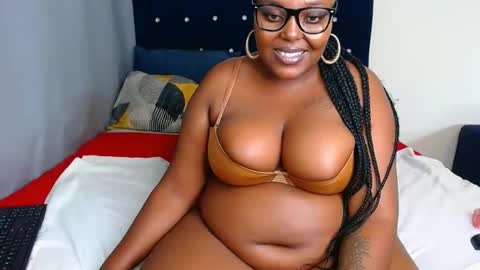 Snapshot of cherryyummy69 chatting on February 2025 09:19:02 PM cherryyummy69 online show from February 2025 09:19:02 PM