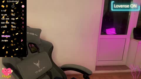 Snapshot of chery_dream chatting on February 2025 10:01:01 PM Brianna online show from February 2025 10:01:01 PM