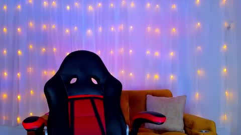 Snapshot of cherylbutler chatting on February 2025 11:15:01 PM Cheryl online show from February 2025 11:15:01 PM