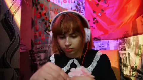 Janett online show from April 2026 07:14:01 PM