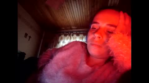 Snapshot of cherymoon89 chatting on December 2024 10:38:02 AM CherryMoon online show from December 2024 10:38:02 AM