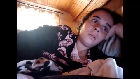 Snapshot of cherymoon89 chatting on October 2025 11:43:01 AM CherryMoon online show from October 2025 11:43:01 AM