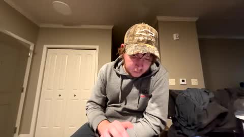 Snapshot of chevycamaro1978 chatting on December 2024 08:37:01 PM chevycamaro1978 online show from December 2024 08:37:01 PM