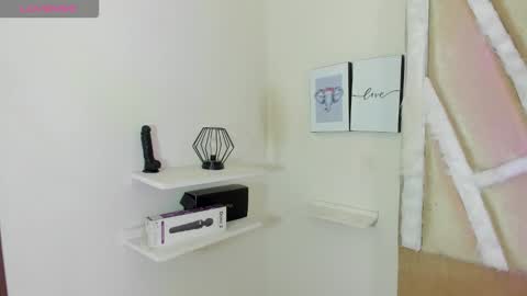 Snapshot of chhloe69 chatting on February 2026 08:40:01 PM chhloe69 online show from February 2026 08:40:01 PM