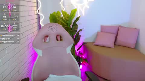 Chiara  online show from February 2025 09:34:02 AM