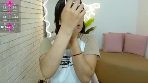 Chiara  online show from February 2025 02:18:01 AM