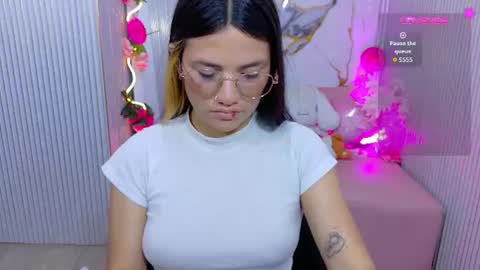 Chiara  online show from July 2026 07:05:01 PM
