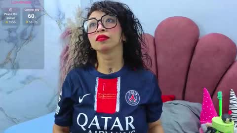 Snapshot of chiarajjones chatting on November 2025 01:45:02 PM CHIARA online show from November 2025 01:45:02 PM