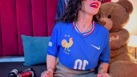 Snapshot of chiarajjones chatting on July 2026 12:44:01 PM CHIARA online show from July 2026 12:44:01 PM