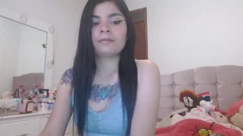 Snapshot of chicarita_fire chatting on November 2025 09:36:01 PM Channel Fire online show from November 2025 09:36:01 PM