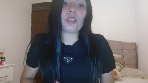 Snapshot of chicarita_fire chatting on November 2025 11:26:01 PM Channel Fire online show from November 2025 11:26:01 PM