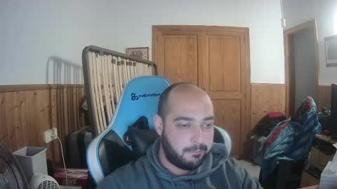 Snapshot of chicomallorca96 chatting on March 2025 05:47:01 PM chicomallorca96 online show from March 2025 05:47:01 PM