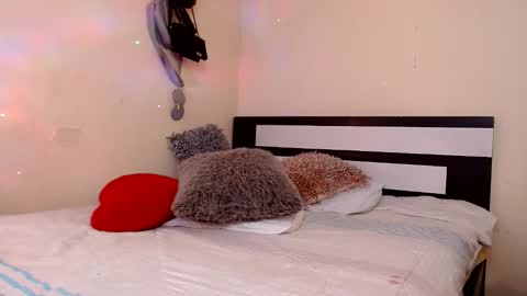  Valentina  online show from May 2026 08:48:02 PM