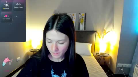 Cameron online show from October 2025 08:59:01 AM