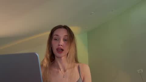 Goddess Vika - owner of all ur money online show from June 2026 04:05:02 PM