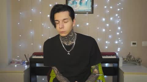 Rick online show from December 2024 11:19:01 PM