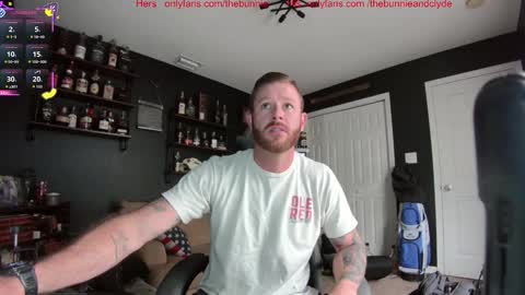 Chillinthemosttt online show from October 2025 03:25:01 PM