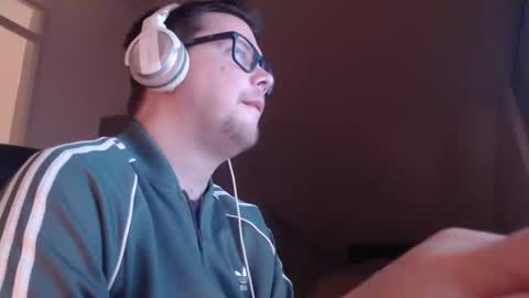 chillzonecam online show from March 2026 07:06:01 PM