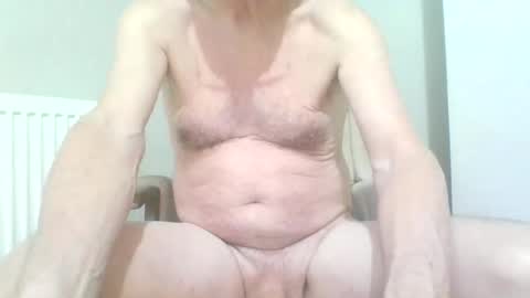 chipper341596 online show from January 2025 03:37:02 PM