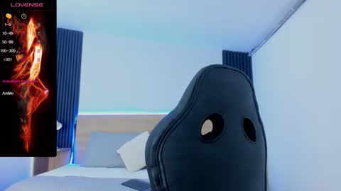 Snapshot of chiqui_milk1 chatting on November 2025 07:07:02 PM Chiqui online show from November 2025 07:07:02 PM