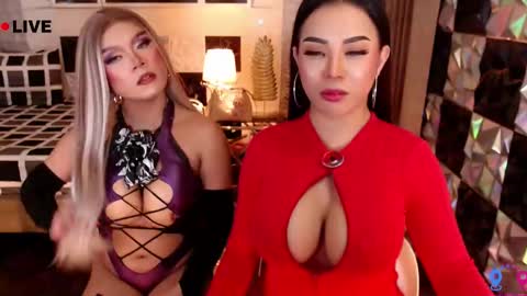 Snapshot of chixfranching chatting on November 2025 09:11:01 AM Franching Lee online show from November 2025 09:11:01 AM