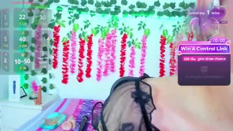 Snapshot of chkoe_smith chatting on June 2026 08:58:01 PM chkoe_smith online show from June 2026 08:58:01 PM