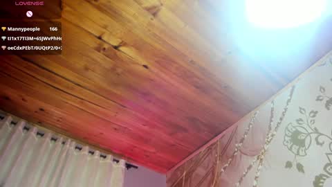 chloe bonnet Connection Monday to Saturday 3 pm Chicago INDEPENDENT MODEL . online show from December 2024 11:50:01 PM