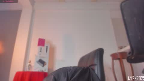 Snapshot of chloe_cooperr chatting on December 2025 07:53:01 PM chloe_cooperr online show from December 2025 07:53:01 PM