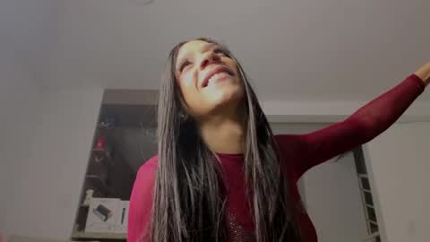 chloe_cooperr online show from May 2026 08:31:01 AM