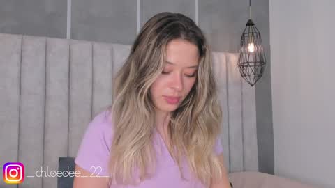 Snapshot of chloe_dee_ chatting on January 2025 05:53:01 PM Chloe online show from January 2025 05:53:01 PM