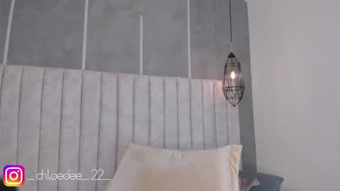 Snapshot of chloe_dee_ chatting on February 2025 05:58:01 PM Chloe online show from February 2025 05:58:01 PM