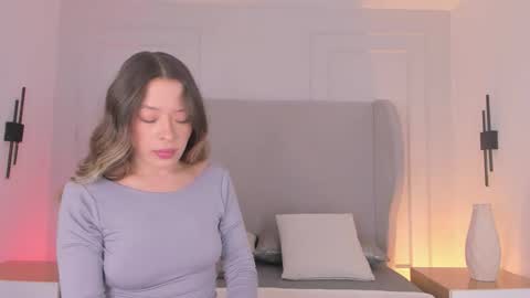 Snapshot of chloe_dee_ chatting on November 2025 12:26:01 PM Chloe online show from November 2025 12:26:01 PM