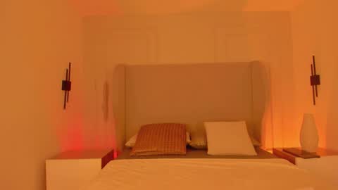 Snapshot of chloe_dee_ chatting on November 2025 12:59:01 PM Chloe online show from November 2025 12:59:01 PM