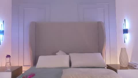 Chloe online show from July 2026 01:14:02 PM