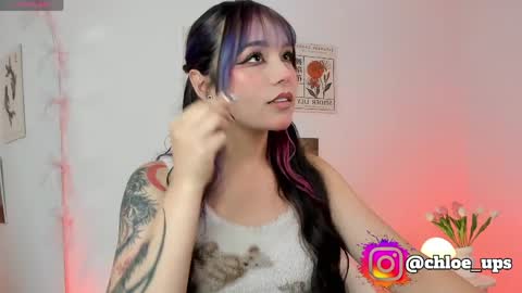 Chloe  online show from April 2026 04:28:01 AM