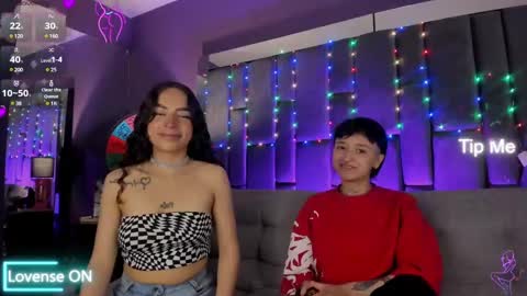 Isabella curly hair - Anastasia short hair  online show from January 2025 04:06:01 PM