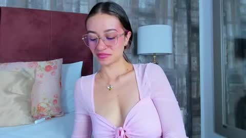 chloe_key online show from July 2026 06:51:01 PM