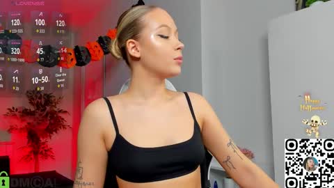 Chloe Lov GTM2 Mon Tue Thu Sat Sun 0400am - 1030m online show from October 2025 01:50:01 AM